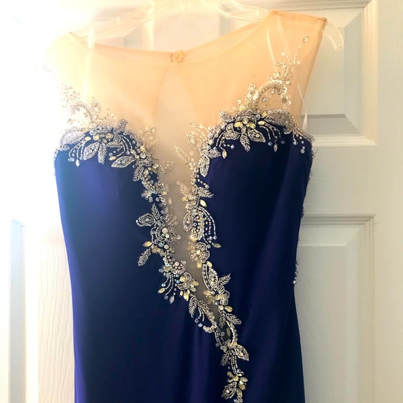 Purple formal dress sz 8 - great for prom - Picture 1 of 6